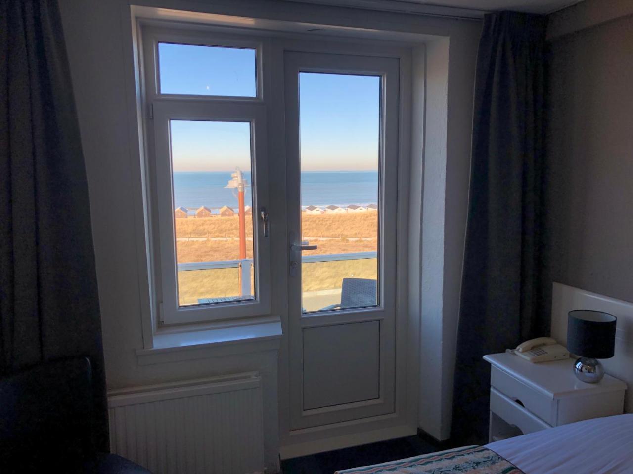 Hotel Zee En Duin Katwijk aan Zee Exterior photo